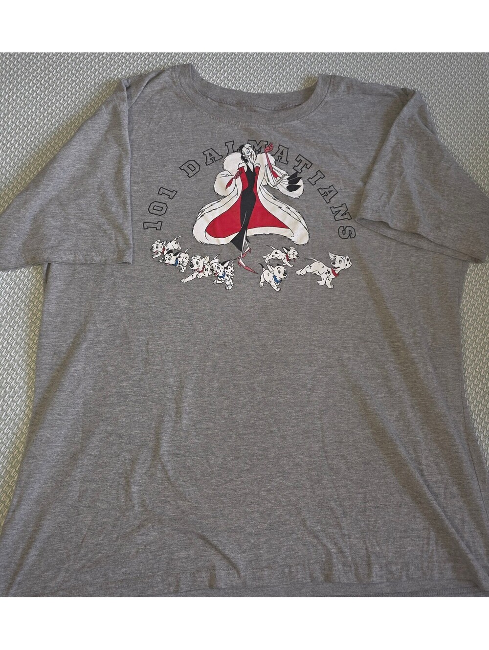 Womens disney cruella de vil101 Dalmatians t-shirt size XXL (19)